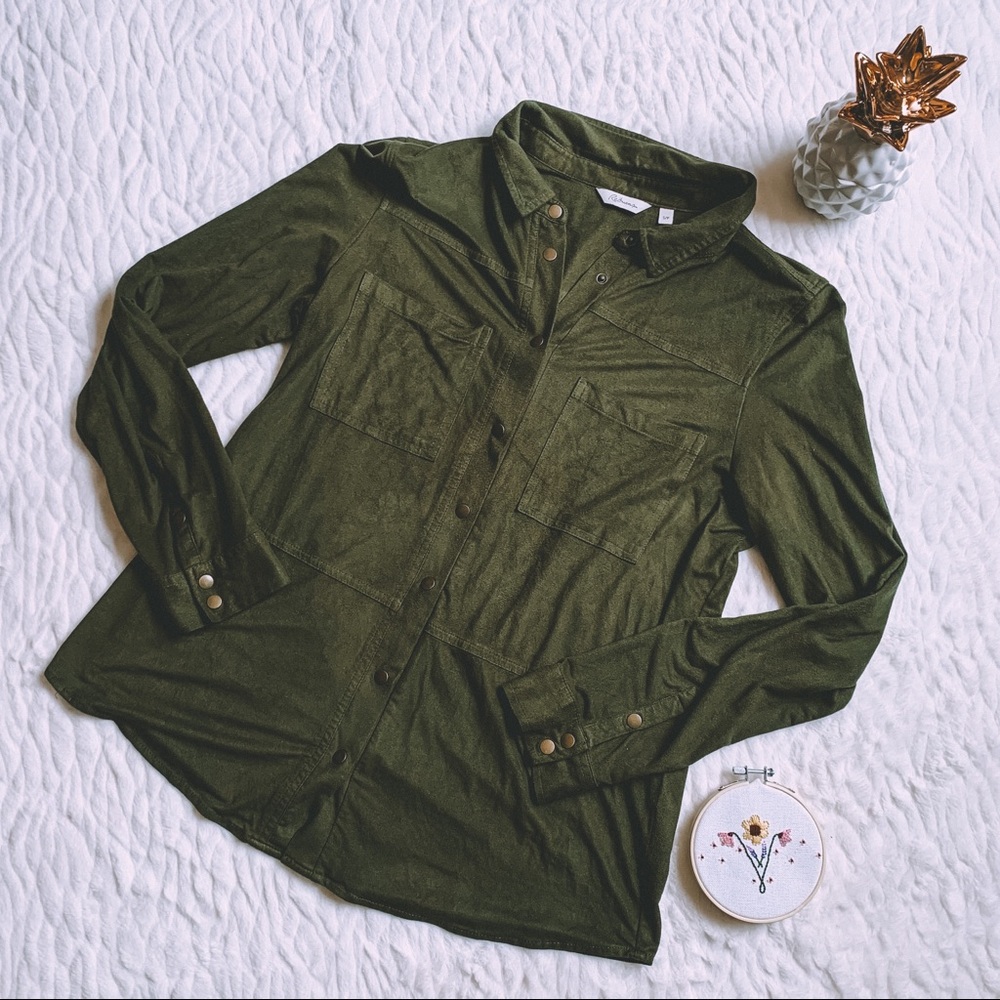 🔴 2 for $20 🔴 Suede Button Up Shirt